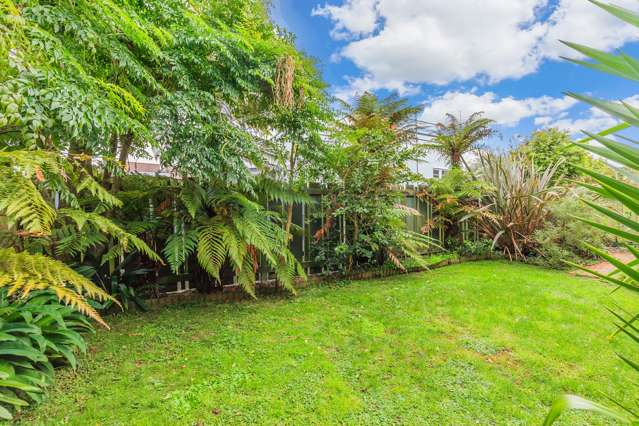 2/33 Tawhiri Road One Tree Hill_3