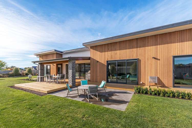 10 Coutts Lane West Melton_23