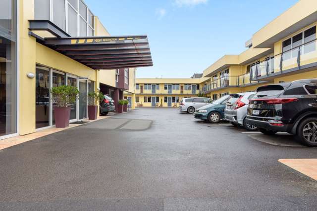 Harbour City Motor Inn 50 Wharf Street Tauranga_4