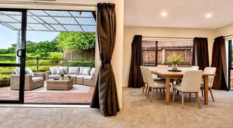 68 South Kensington Way_5