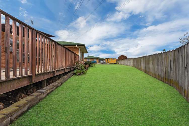 46 Medvale Avenue Flat Bush_25