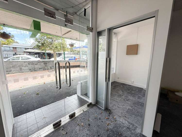 404-406 Titirangi Road Titirangi_3