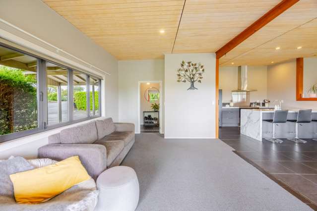 15 Lake View Road Waipukurau_3