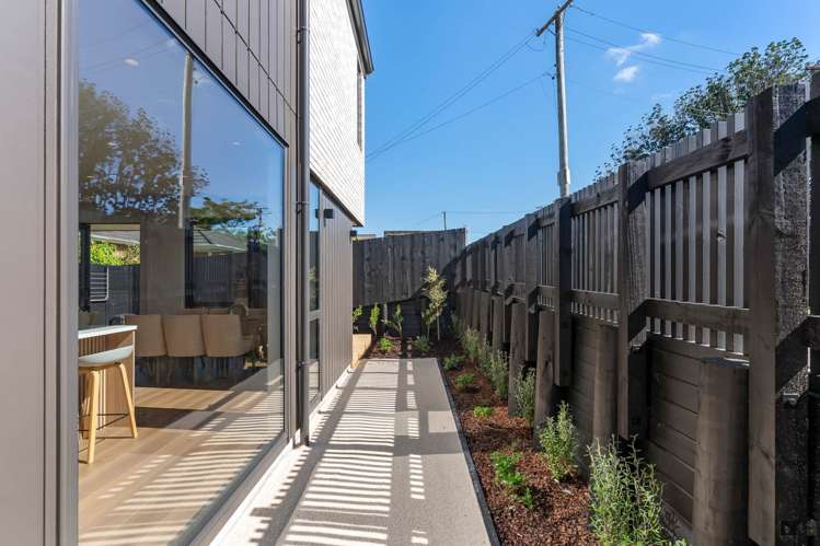 26-28 Weybridge Crescent Glen Innes_19