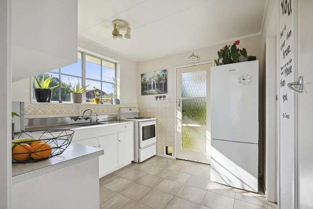 16a Lansdowne Crescent Glenview_2