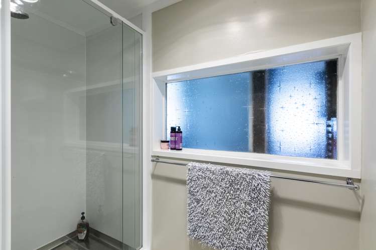 14 Puketauhinu Place Porangahau_13