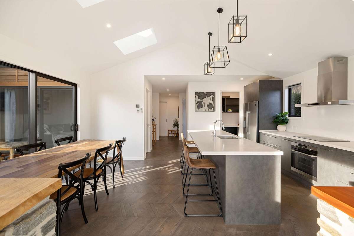 13 Falconer Rise_4