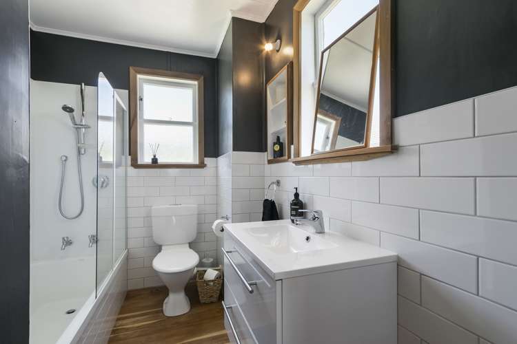 50 Chapman Crescent Naenae_9