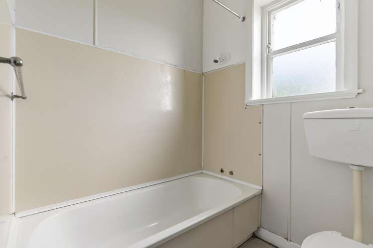 48 Walmer Road Point Chevalier_6