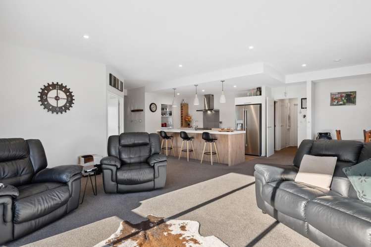 27 Anderton Crescent_5