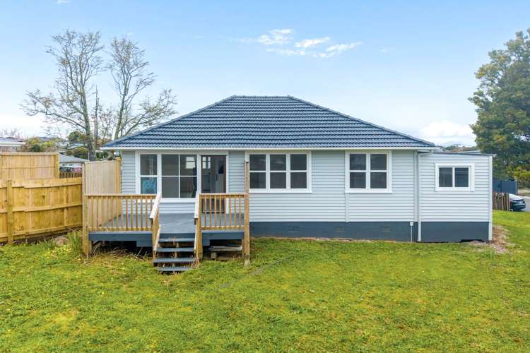 5 Manston Road_2