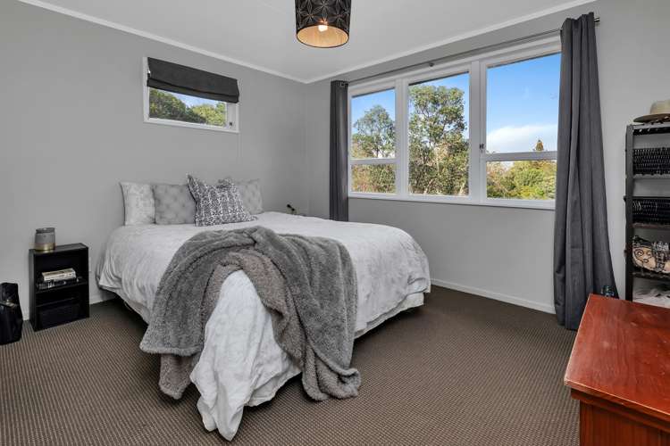 40 Memorial Drive Parahaki_10