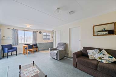 2/106 Bowmont Street_2