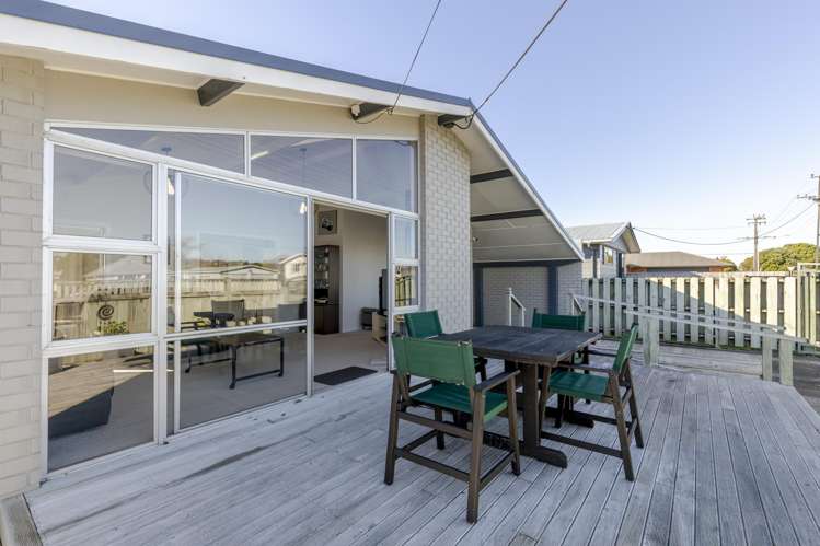 4A Blake Street Waitara_9