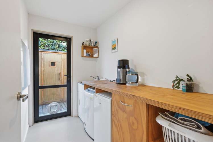 1 Witley Lane Lower Shotover_33