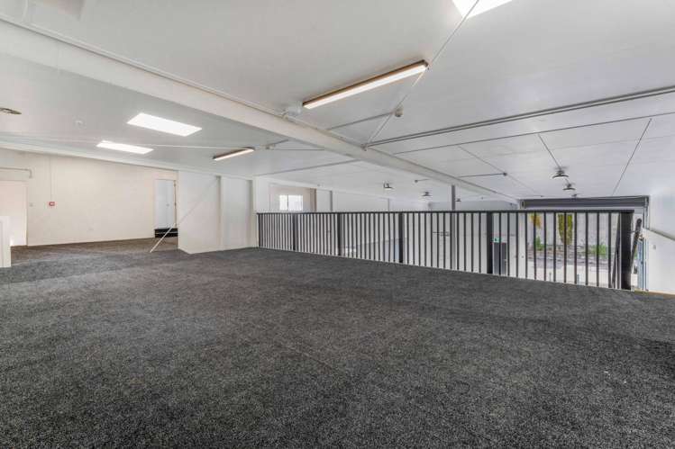 7-11 Cabernet Crescent Westgate_11