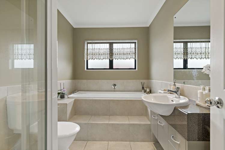 5 Turama Road Royal Oak_15