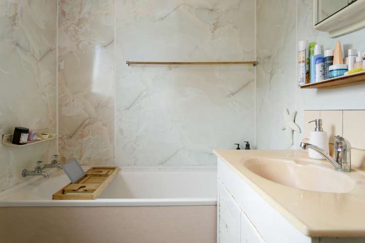 2/230 Rifle Range Road Tauhara_12