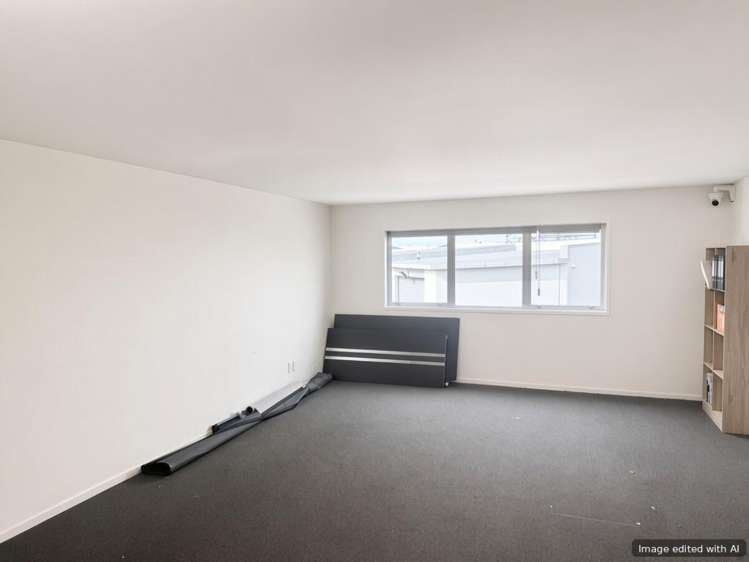 Unit 13, 19 Nga Mahi Road Sockburn_3