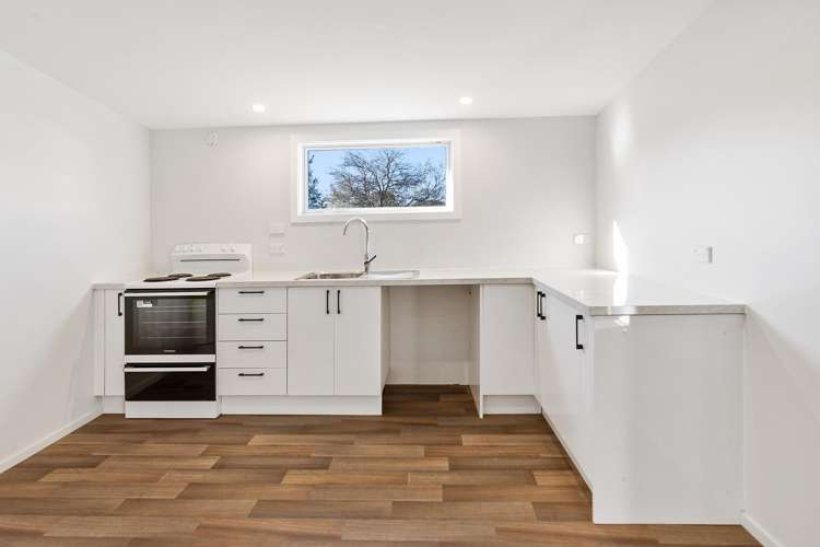 9 Bristol Street Pareora_4