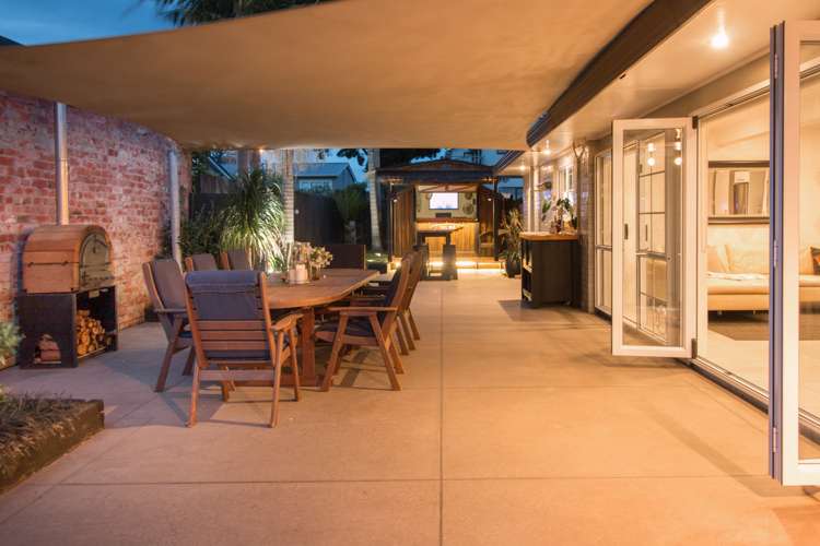 48a Marine Parade Mellons Bay_24