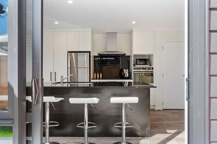 8 Friesian Way Papamoa_11