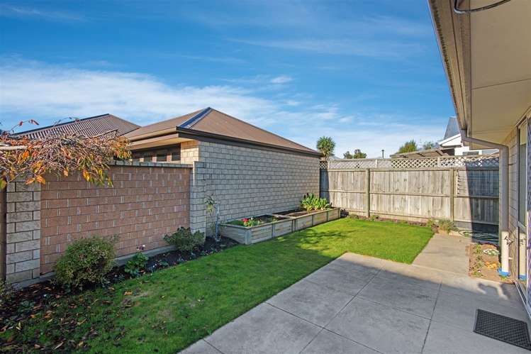 166 Barrington Street Somerfield_11