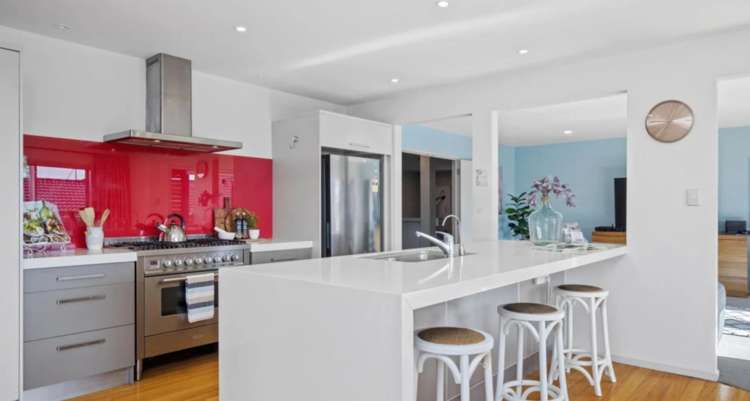  107 Kitchener Road Pukekohe_6