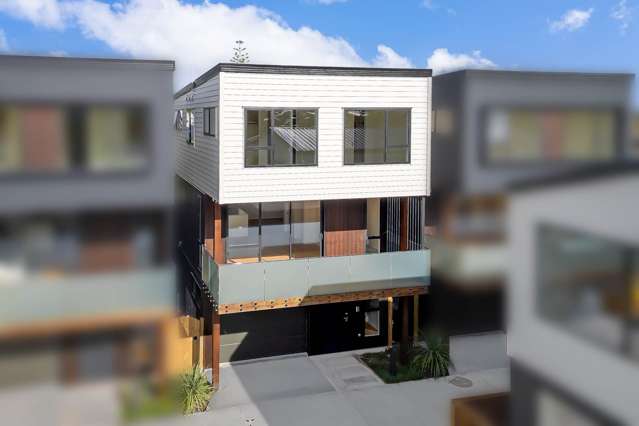 7/36 William Souter Street Forrest Hill_1