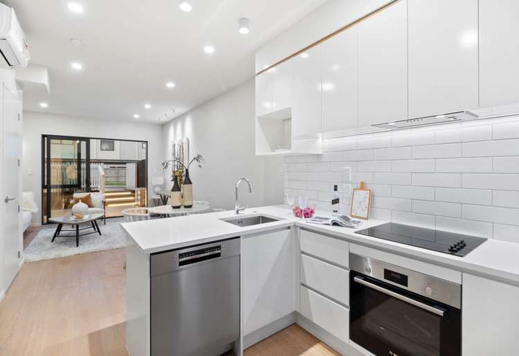 32 Observation Green Hobsonville_4