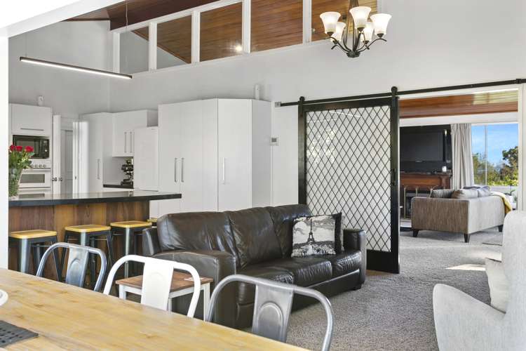 11 Chesham Avenue Waipahihi_15