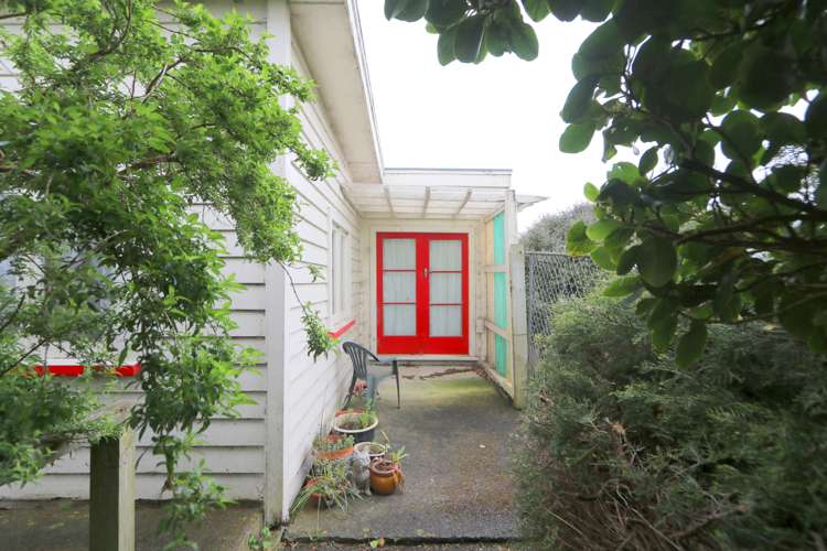 44 Palmerston Street Riverton_11