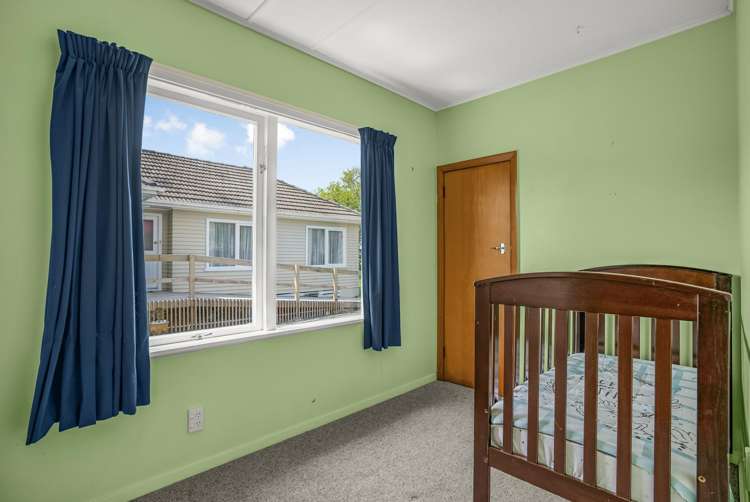 66 Wainuiomata Road Wainuiomata_11