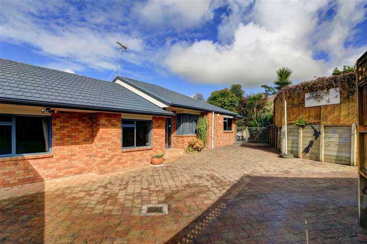 13 Highgrove Drive Grandview Heights_30