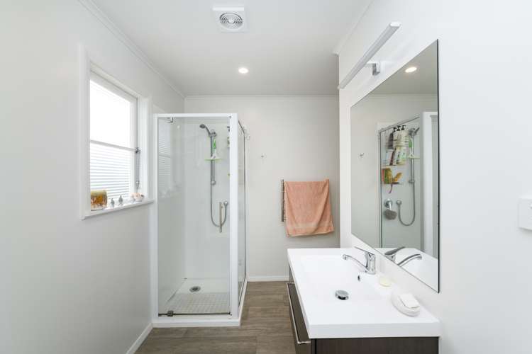 100 Derby Street Feilding_10