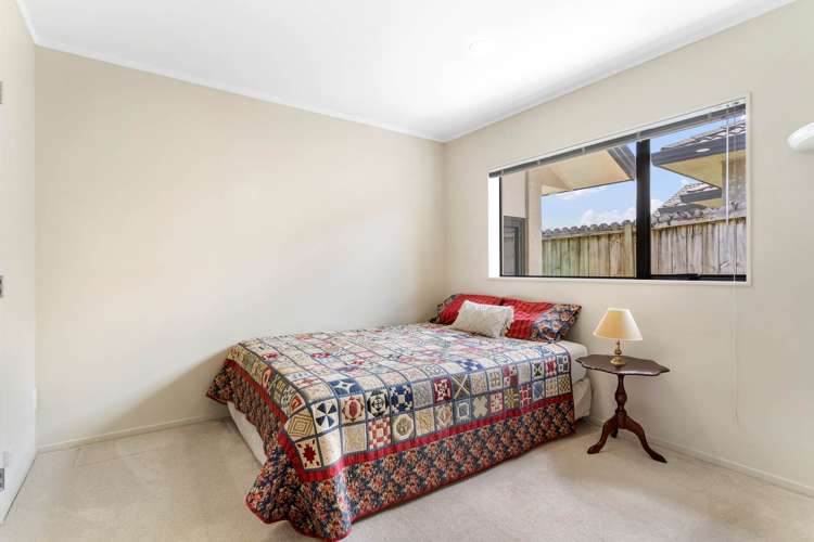 13 Carlingford Drive East Tamaki_15