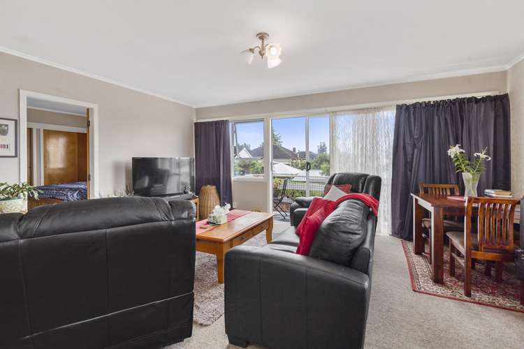 68b James Street Glenholme_7