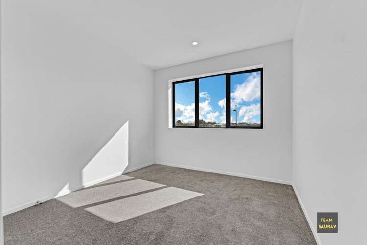 13 Awhi Way Karaka_8