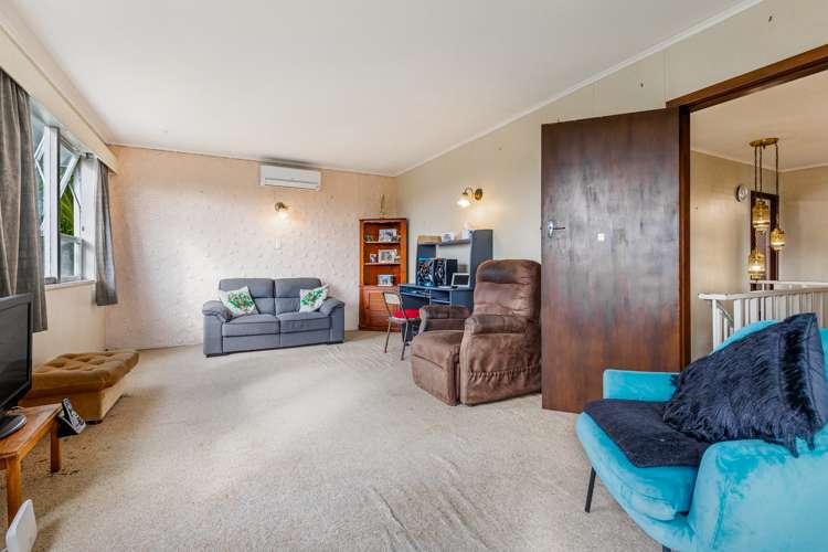 18 Lilburn Crescent Massey_12