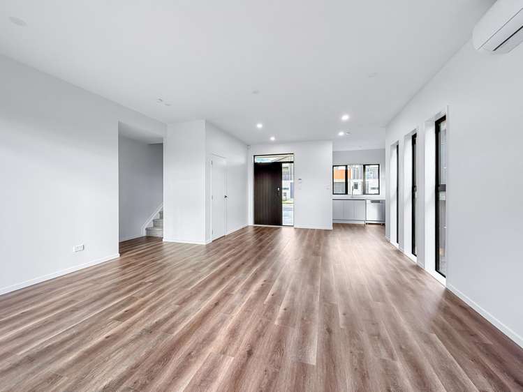 3-11 Longview Oak Lane Papakura_22