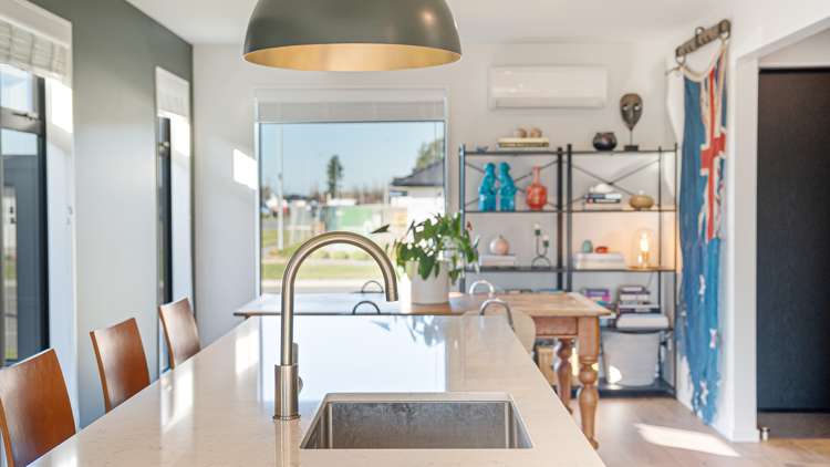 4/21 Blakes Road Belfast_5