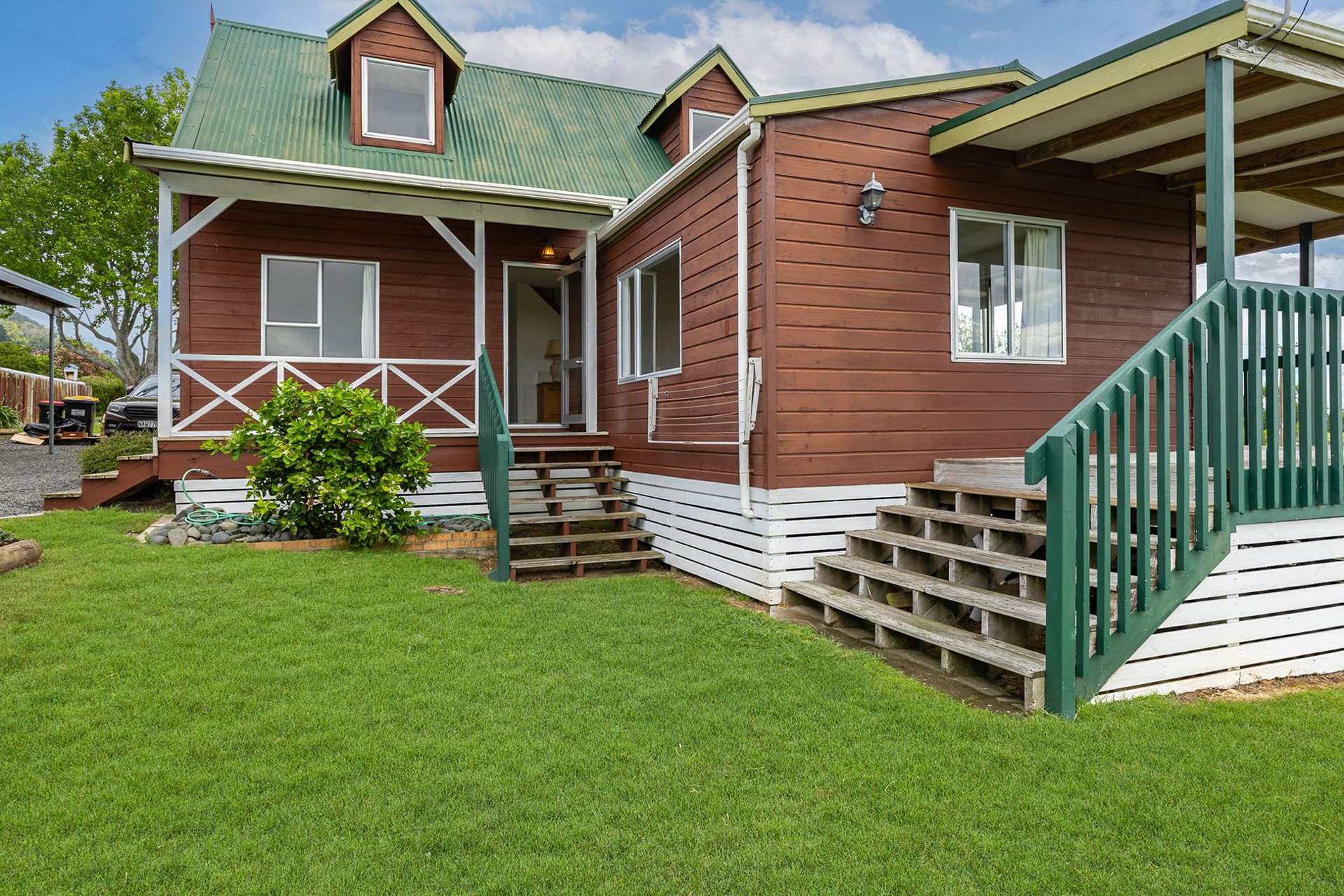 7  &  7A Stirling Street Te Aroha_0