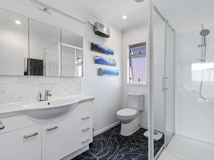 251 Whirinaki Road Bay View_15