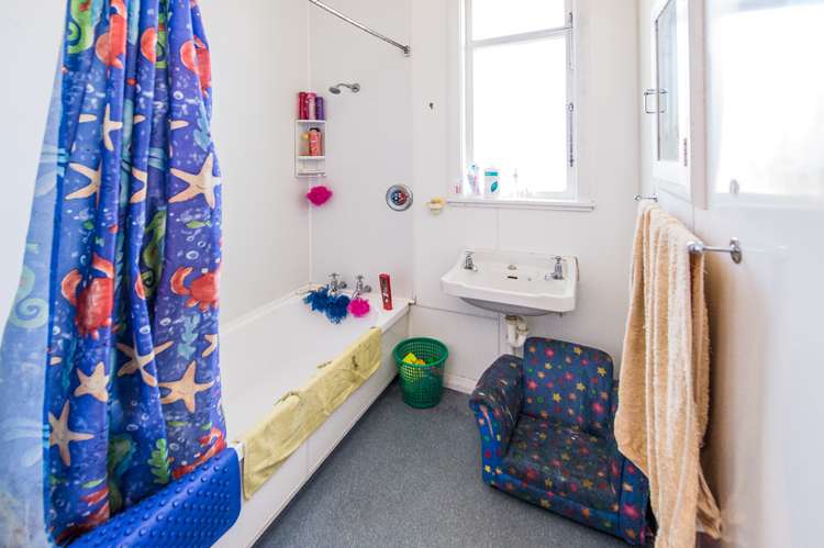 42 High Street Marton_15