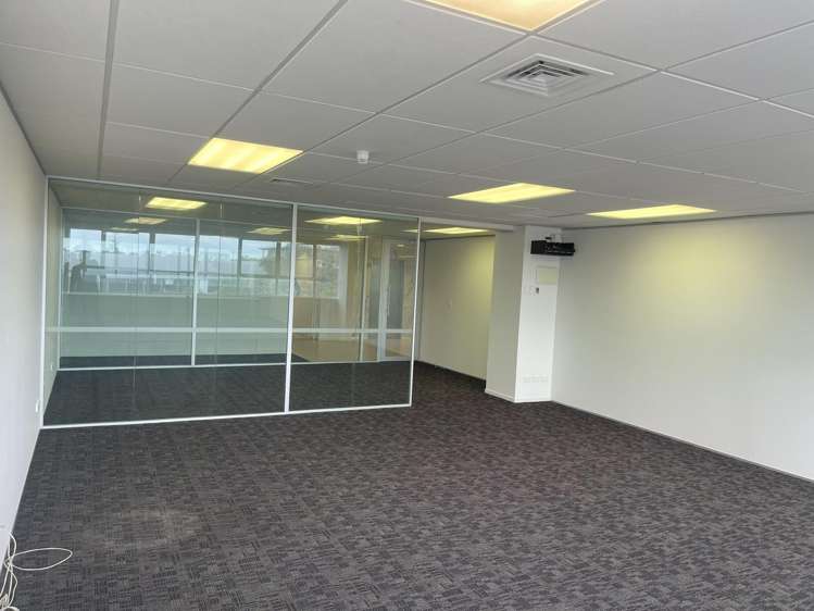 507 Lake Road Takapuna_4