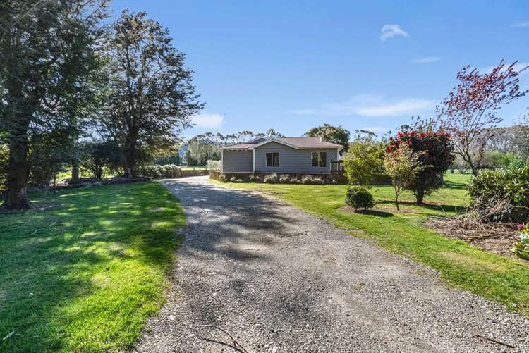 1334 Riversdale Waikaia Road Riversdale_4