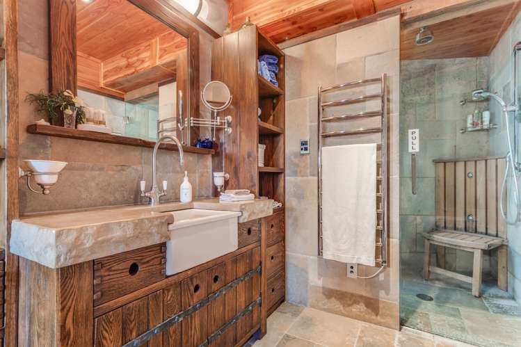 9 Levers Road Matua_16