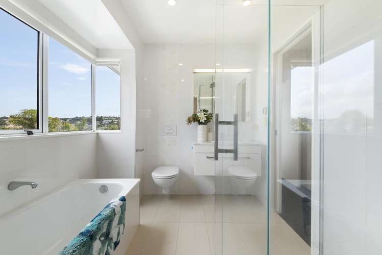 13a Gulf View Road Murrays Bay_18