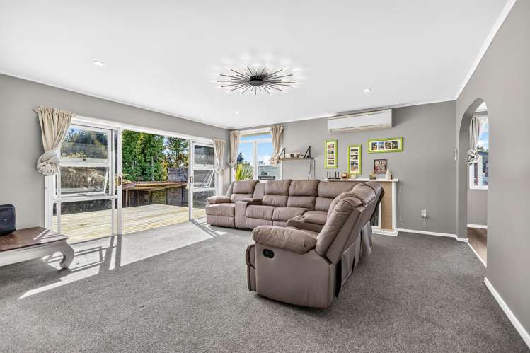 7 Charles Crescent_2