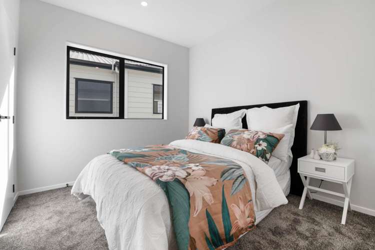 73 Tributary Parade Drury_11